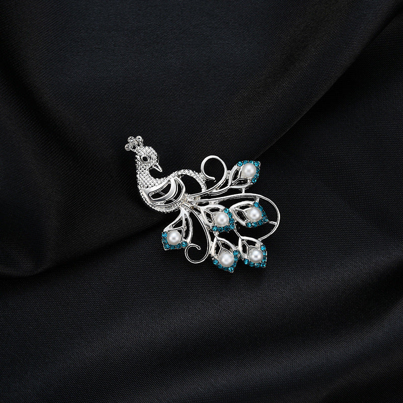 Broche de aleación de pavo real de alta gama con diamantes completos