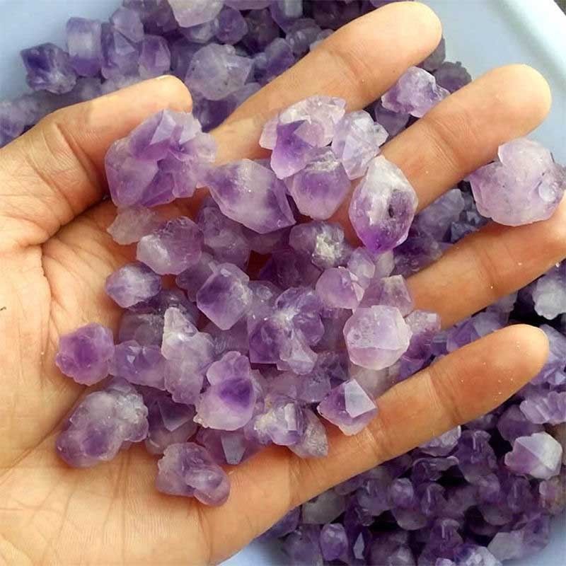 Anhänger handgefertigt aus natürlichem Amethyst