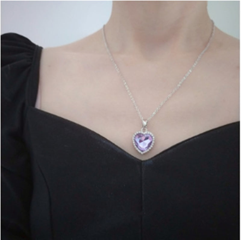 Kurze Choker-Halskette Süße und vielseitige Halskette für Damen