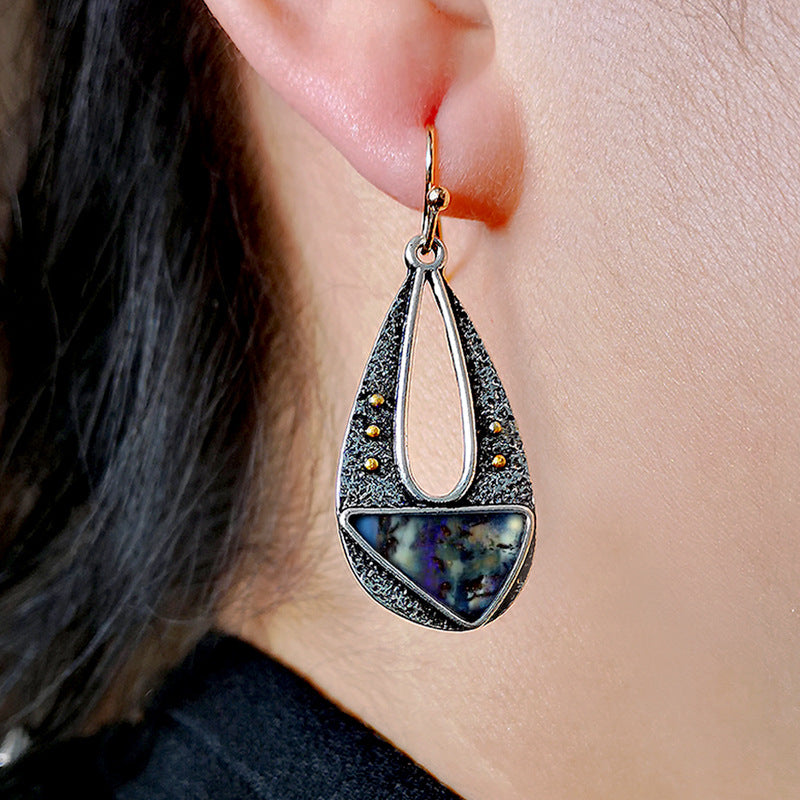 Aretes colgantes de resina elegantes vintage para mujer, aretes colgantes largos bohemios a la moda con forma de gota de agua hueca y triángulo, joyería Z5D396