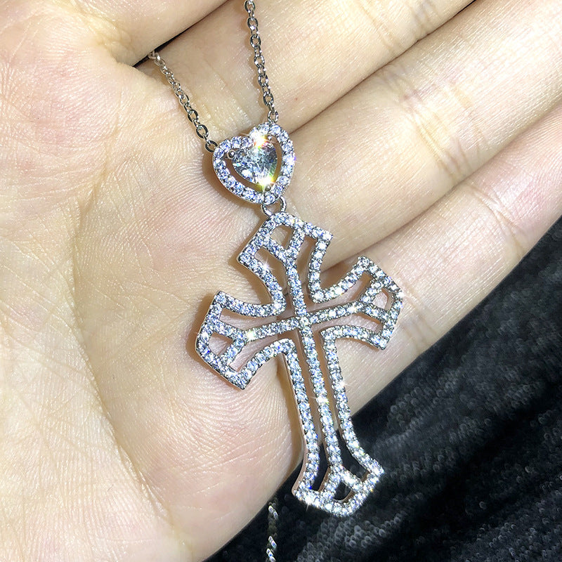 Neu eingetroffen meistverkaufter Luxusschmuck Kreuz-Anhänger 925er Sterlingsilber Prinzessin-Schliff Weiß Klar 5A Zirkonia Damenkette Geschenk