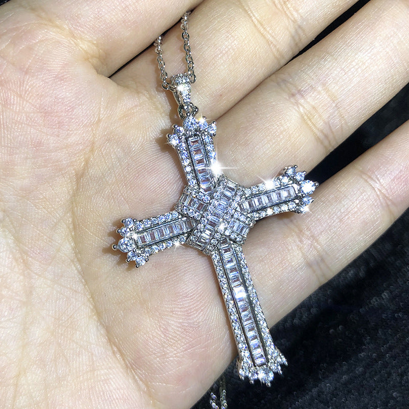 Neu eingetroffen meistverkaufter Luxusschmuck Kreuz-Anhänger 925er Sterlingsilber Prinzessin-Schliff Weiß Klar 5A Zirkonia Damenkette Geschenk