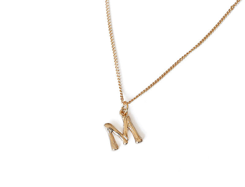 Female retro style pendant clavicle chain