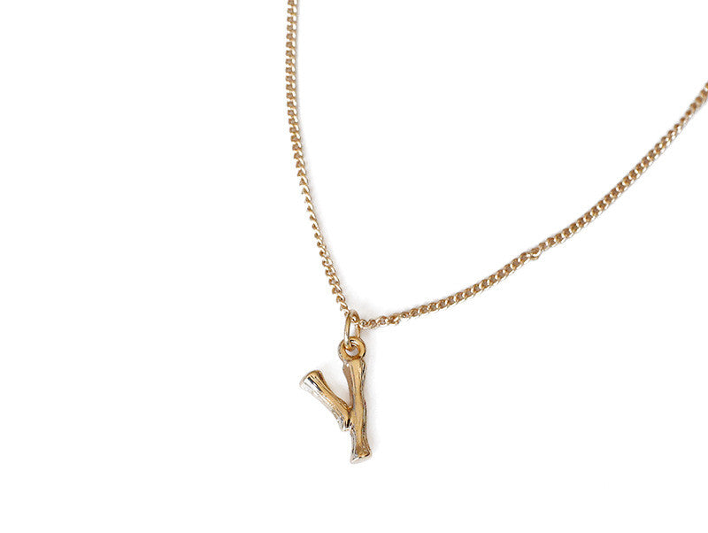 Female retro style pendant clavicle chain