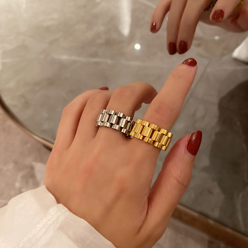 Europäischer und amerikanischer Retro-Persönlichkeits-Ring aus Titanstahlkette