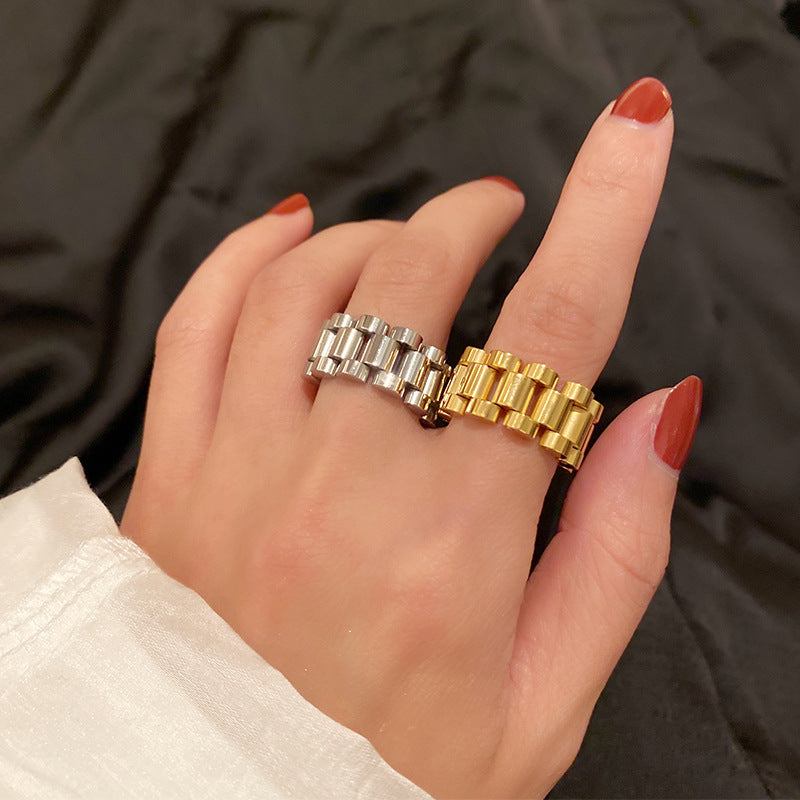 Europäischer und amerikanischer Retro-Persönlichkeits-Ring aus Titanstahlkette