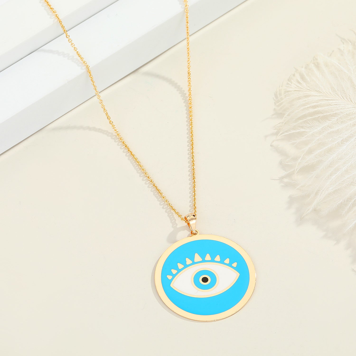 Round Eye Pendant Necklace Personality Demon Eye