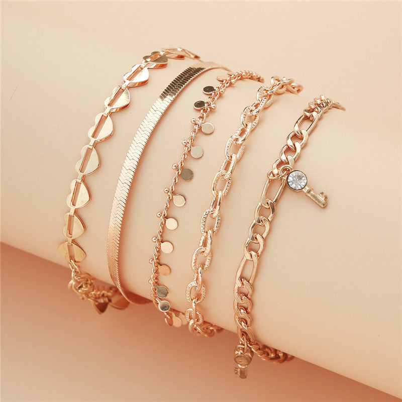 5 Stück Damen Mode Goldfarbe Herz Kristall Schlüssel Fußkettchen für Frauen Trendige Schlangenketten Fußkettchen für Frauen Fußschmuck Geschenke
