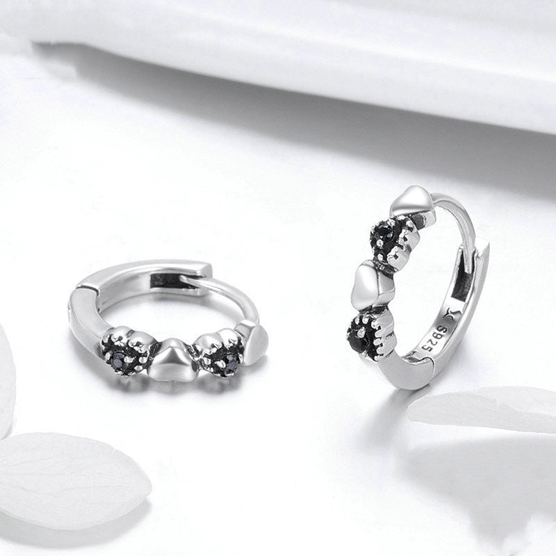 Aretes con incrustaciones de corazón de circonita Soul Covenant