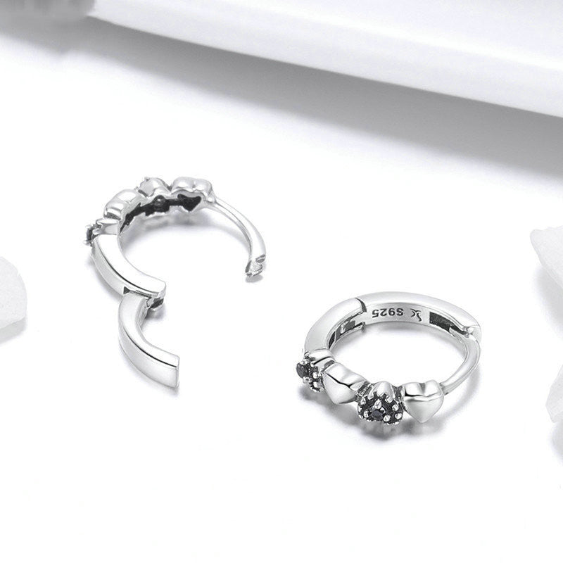 Aretes con incrustaciones de corazón de circonita Soul Covenant