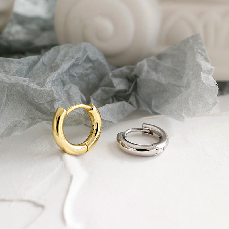 Pendientes de plata de ley INS Anillo geométrico minimalista Hebilla de oreja femenina Anillo de oreja