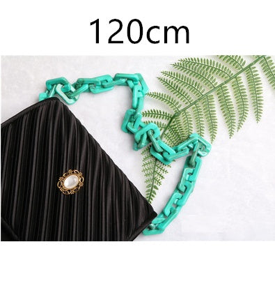 Chain chain acrylic chain