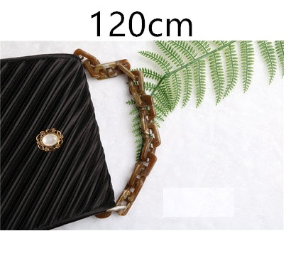 Chain chain acrylic chain