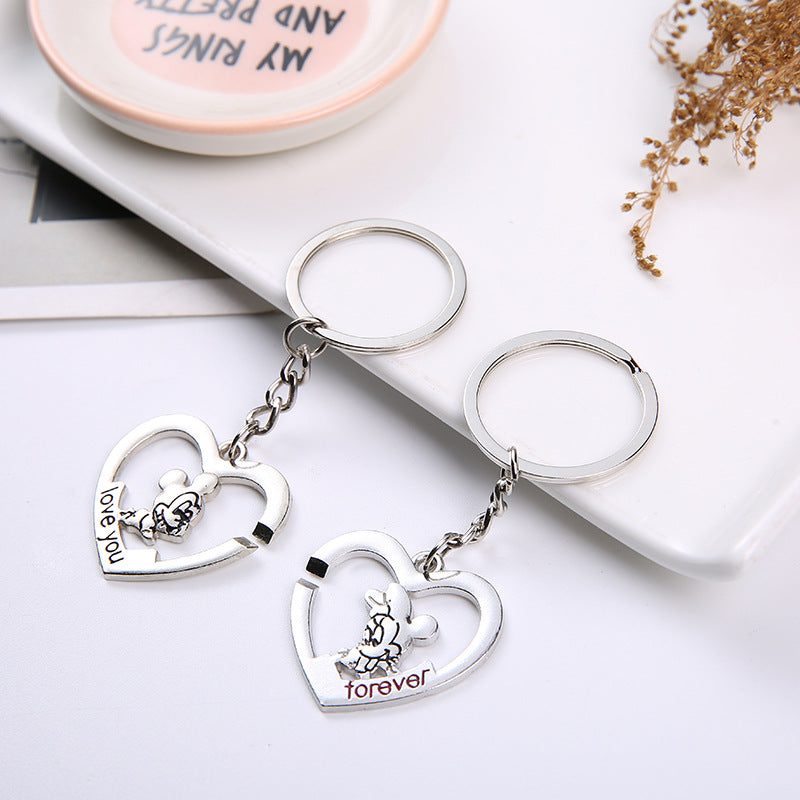 Llavero de pareja, colgante de llave de Cupido, pequeño regalo superventas