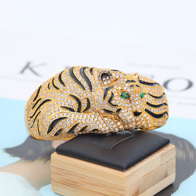 Conjunto de anillo y pulsera de leopardo grande con diamantes de imitación de moda