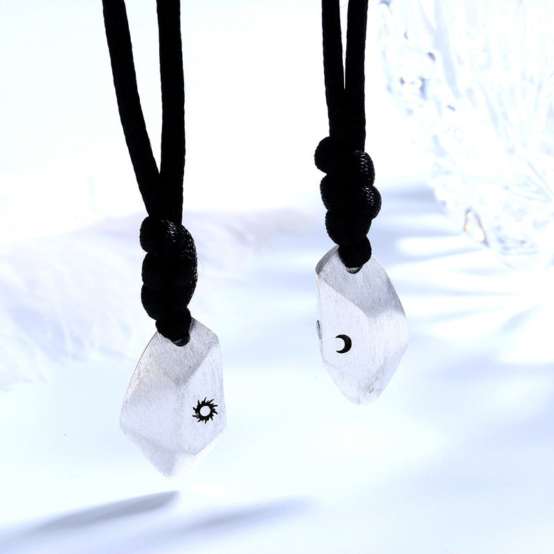 The Sun And The Moon Attract A Wishing Stone Couple Necklace Hipster Simple Brushed Magnet Pendant