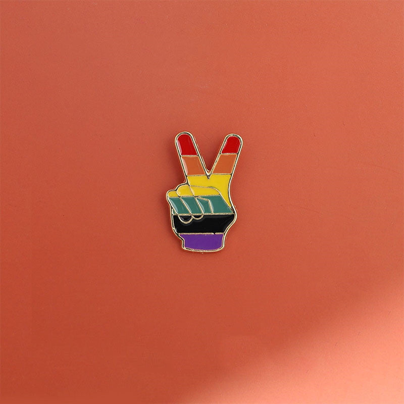 Gesto de cerveza, broche arcoíris, lindo, insignia de metal japonesa para hombres y mujeres