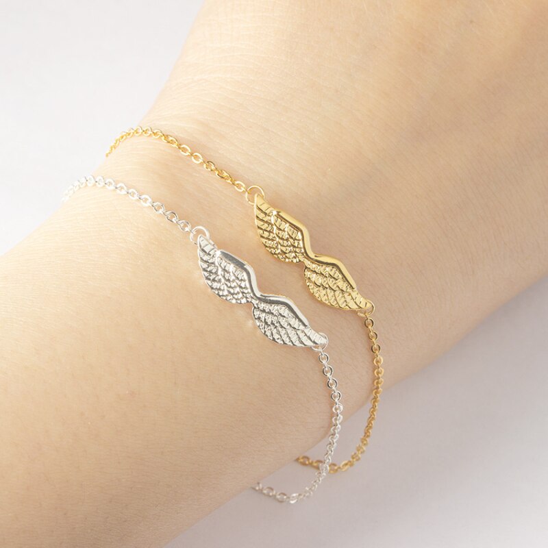 Pulsera de oro con dije de alas de ángel para mujer