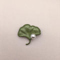 Broche Pequeño de Hoja Perla Fresca de Arte Verde Aguacate