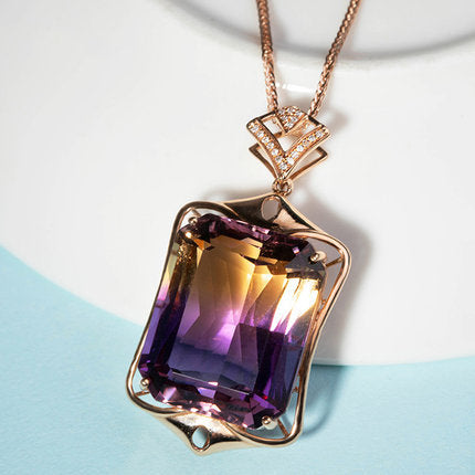 Colgante de cristal de amatista único que combina con todo