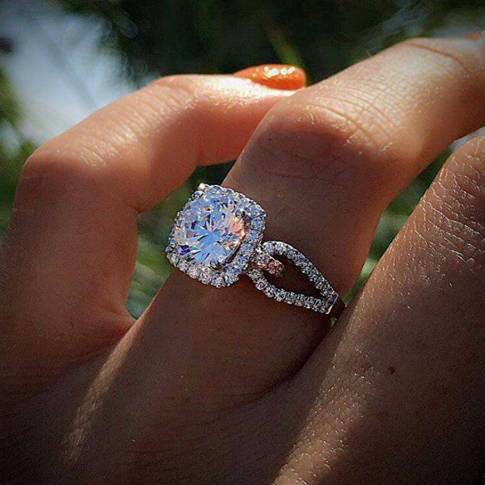 Anillo de bodas de diamante