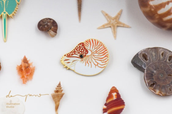 Broche original de paleontología de Daparo, insignia de diseñador, museo, nicho marino, versátil, regalo de San Valentín, joyería