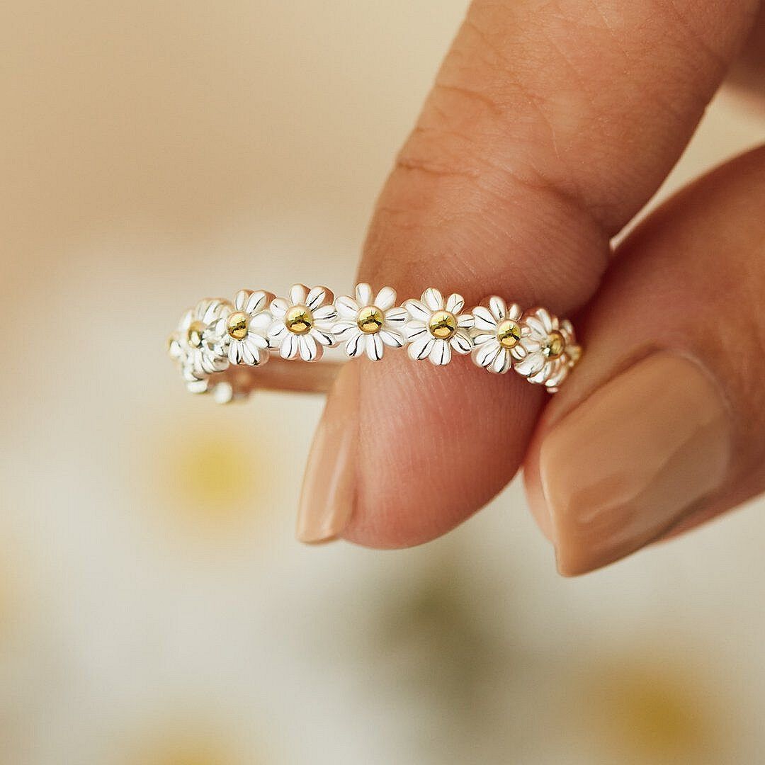 Fashion Sweet Little  Ring Wild Flower Ring