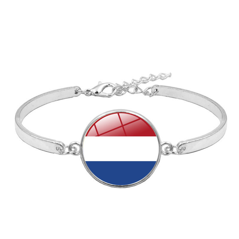 Silberarmband mit Edelsteinen