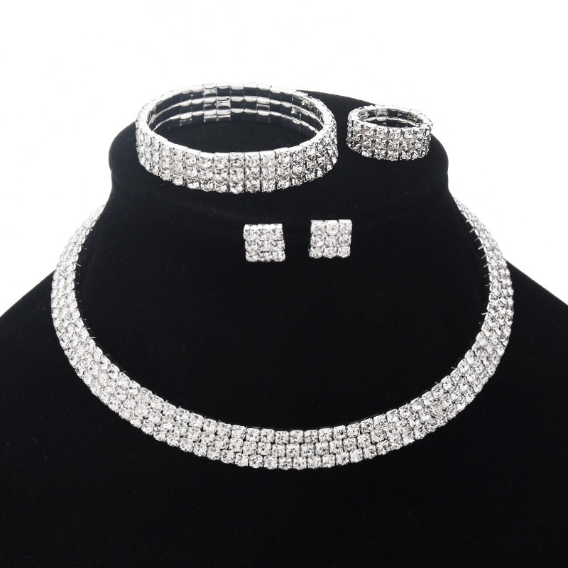 Überzogenes Krallen-Diamant-Perlen-Vierteiliges Set Mehrschicht-Halskette