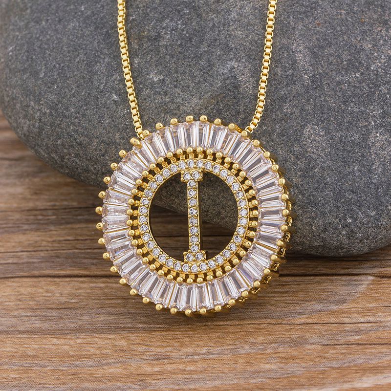Collar con colgante de iniciales de la A a la Z clásico