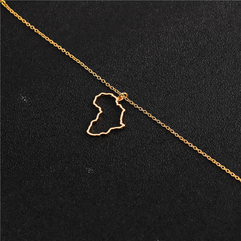 Collar con el mapa de un país Collar con el mapa de una ciudad natal europea