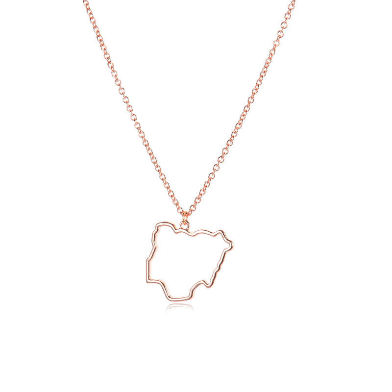 Collar con el mapa de un país Collar con el mapa de una ciudad natal europea