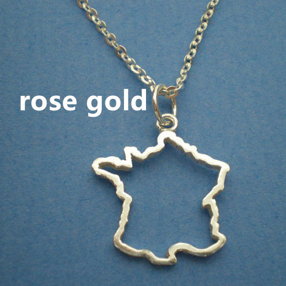 Collar con el mapa de un país Collar con el mapa de una ciudad natal europea