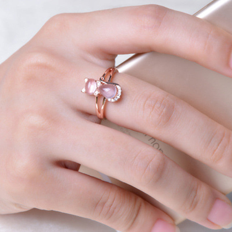 Roségold plattierter Kristall Süßer Tier Katze Ring Hibiskus Stein Kristall Diamant Ring Damen Party Schmuck für Tierliebhaber
