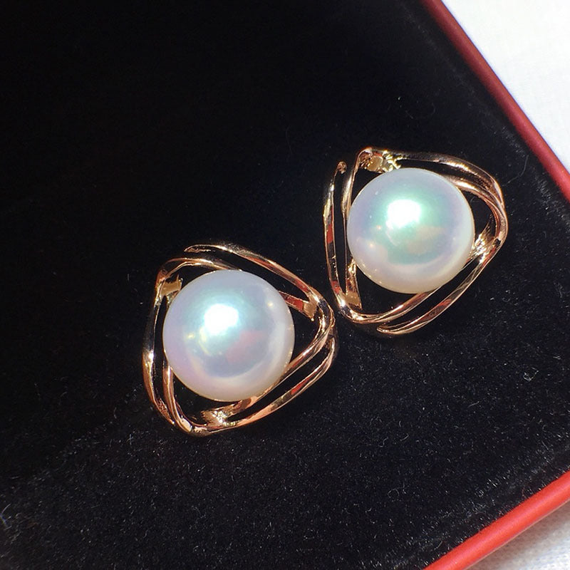 Dreiteiliges Schmuckset Anhänger, Ring, Ohrringe