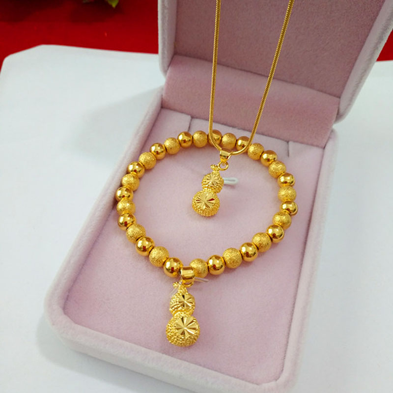 Collar con colgante de calabaza pequeña chapado en oro, oro de arena
