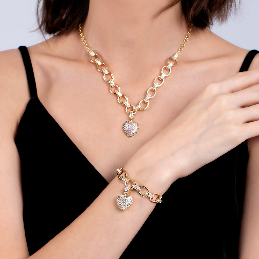 Luxuriöses Schmuckset in Goldfarbe, Zirkonia Herz Armbänder Choker Halskette Sets für Damen Hochzeit Brautschmuck Bijoux Femme