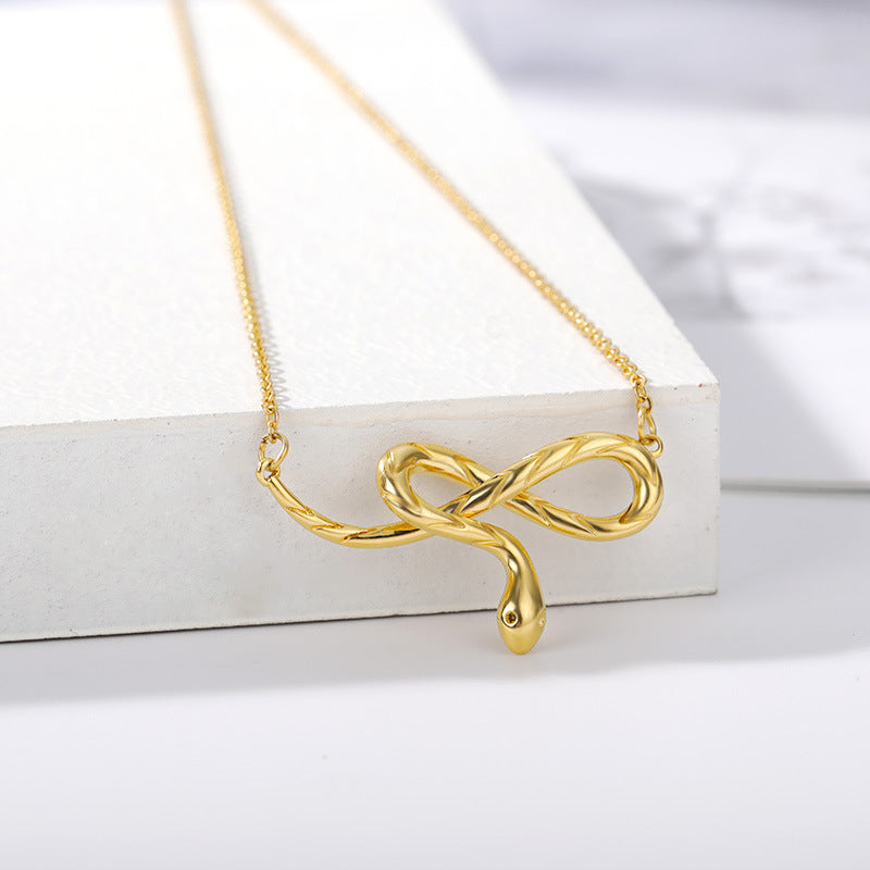 Collar de acero inoxidable con colgante para mujer