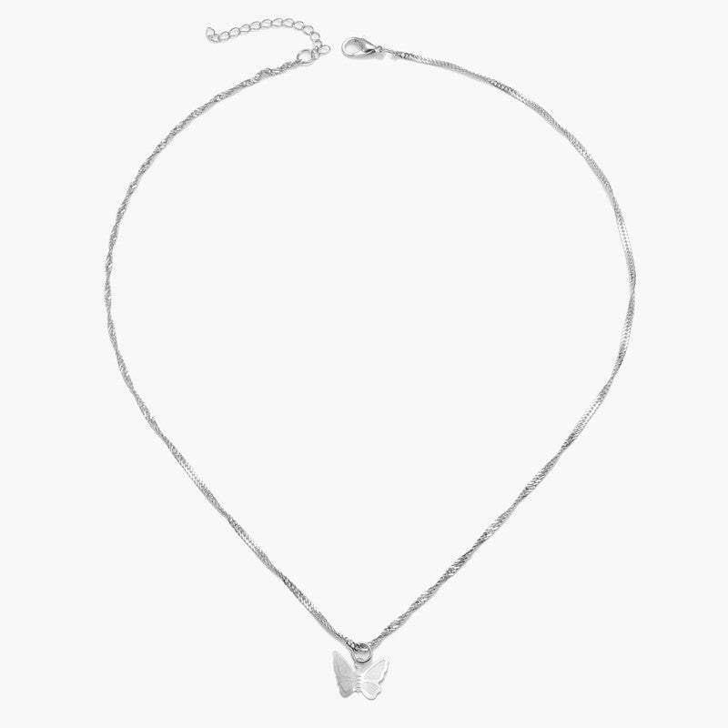 Collar con colgante de mariposa