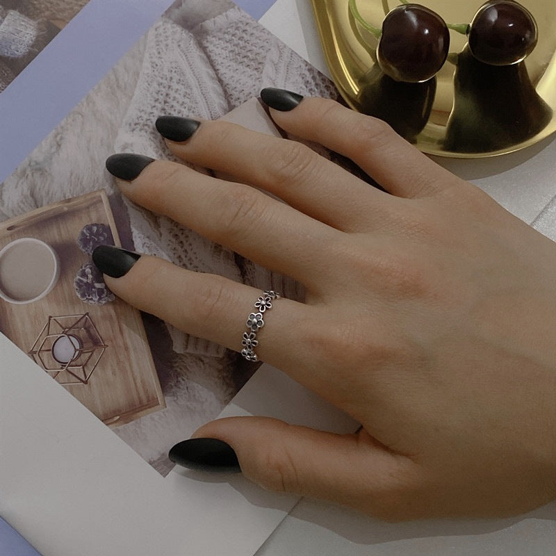 Anillo de plata de ley S925, hueco, con diseño de flor, moderno, sencillo y ajustable con diamante