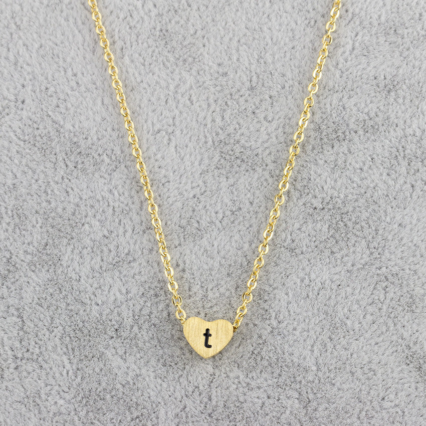 Collar con colgante de 26 letras de acero inoxidable para mujer