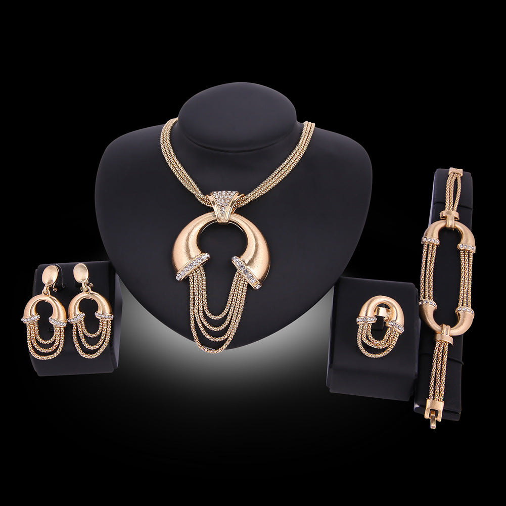 Explosives, übertriebenes goldenes Brautschmuckset
