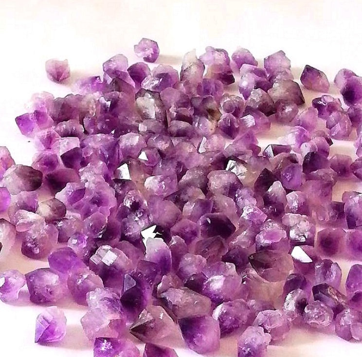 Anhänger handgefertigt aus natürlichem Amethyst