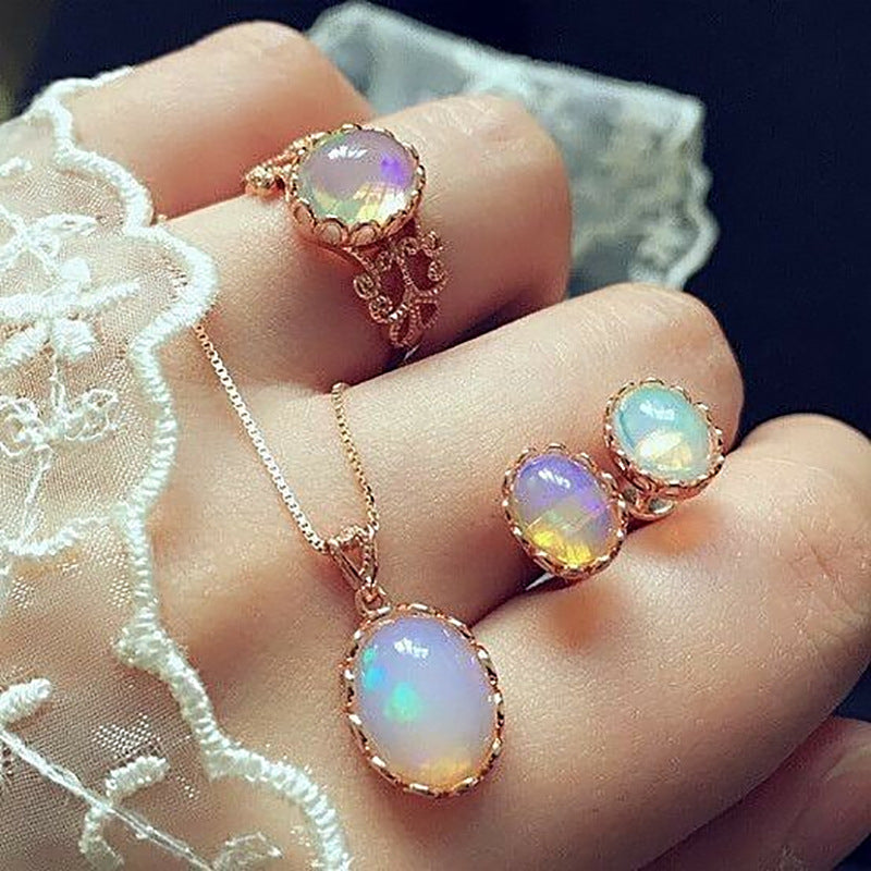 Funkelnder Edelstein-Trend-Schmuckset Mode Europa und neues Halsketten-Ohrringe-Ring-Set