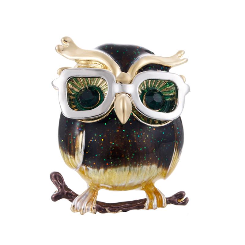 Owl brooch with glasses