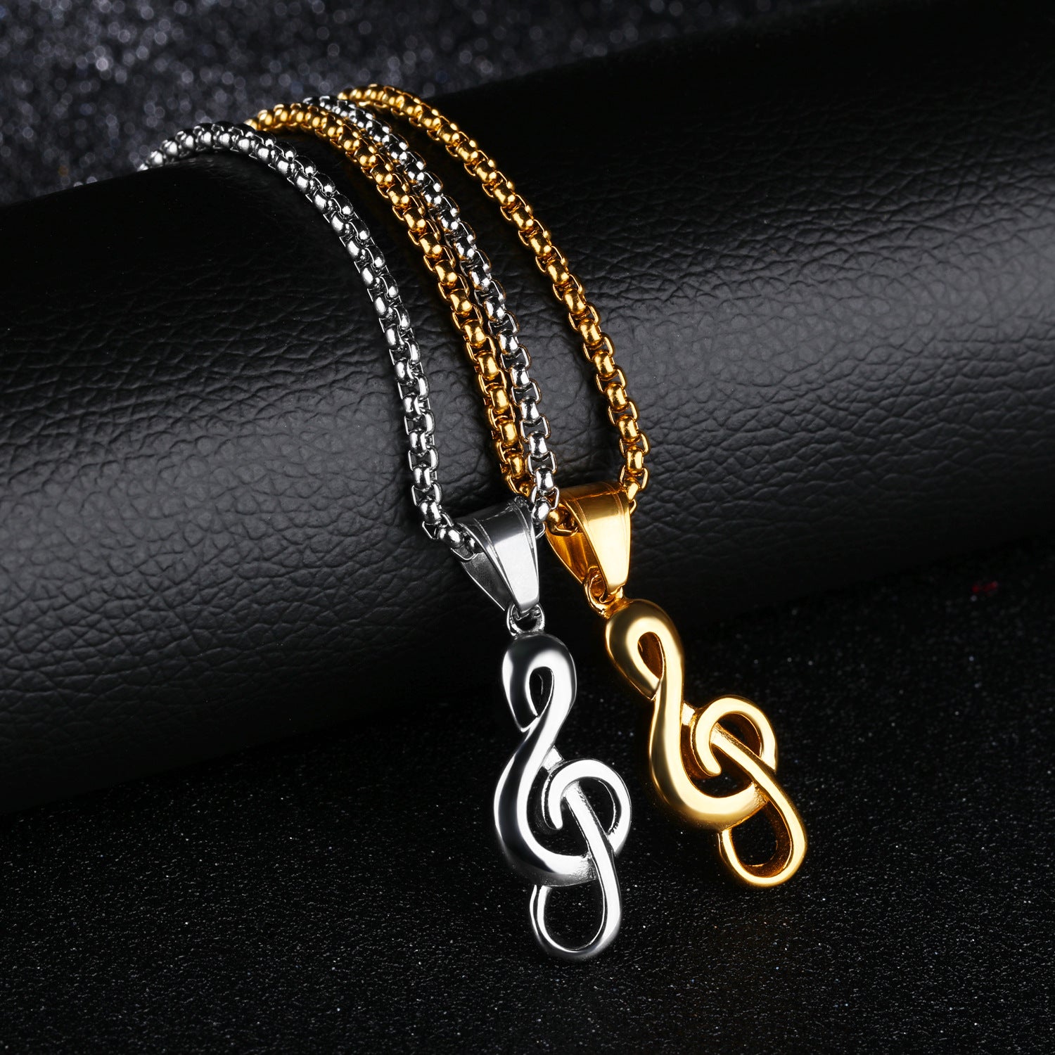 Halskette mit Musiksymbol