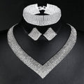Helles Strass Ohrringe Halskette Armband Set