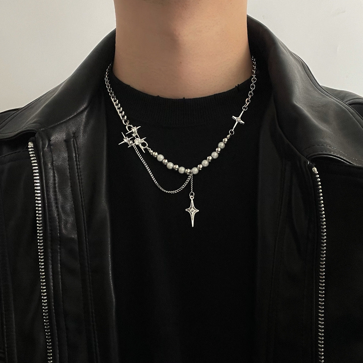 Unisex-Halskette mit achtzackigen Sternen, reflektierender Perlenstickerei für Damen