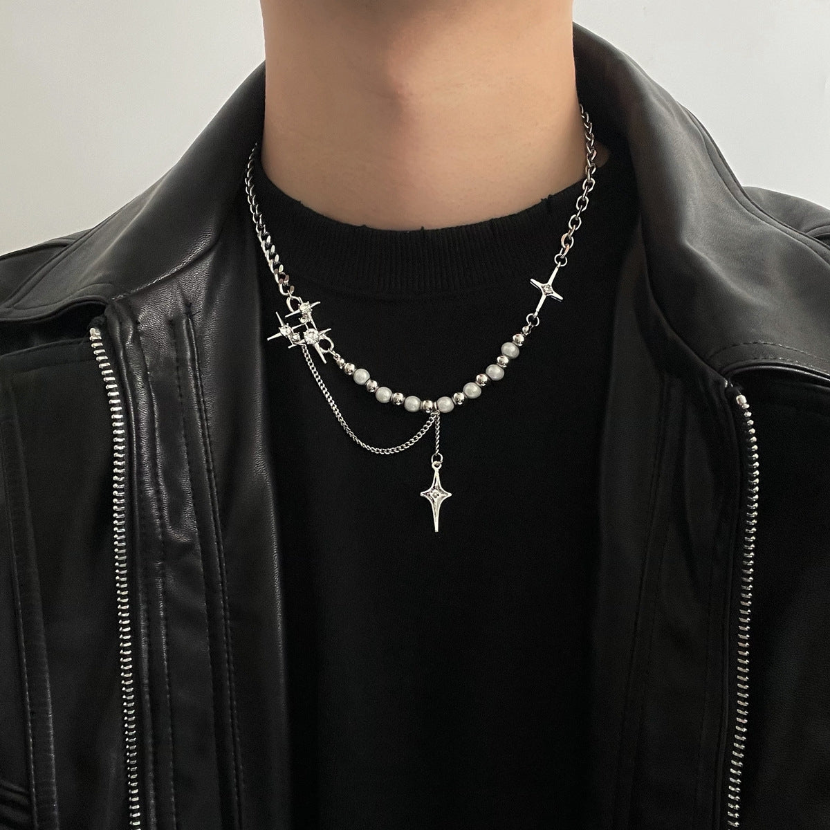 Unisex-Halskette mit achtzackigen Sternen, reflektierender Perlenstickerei für Damen