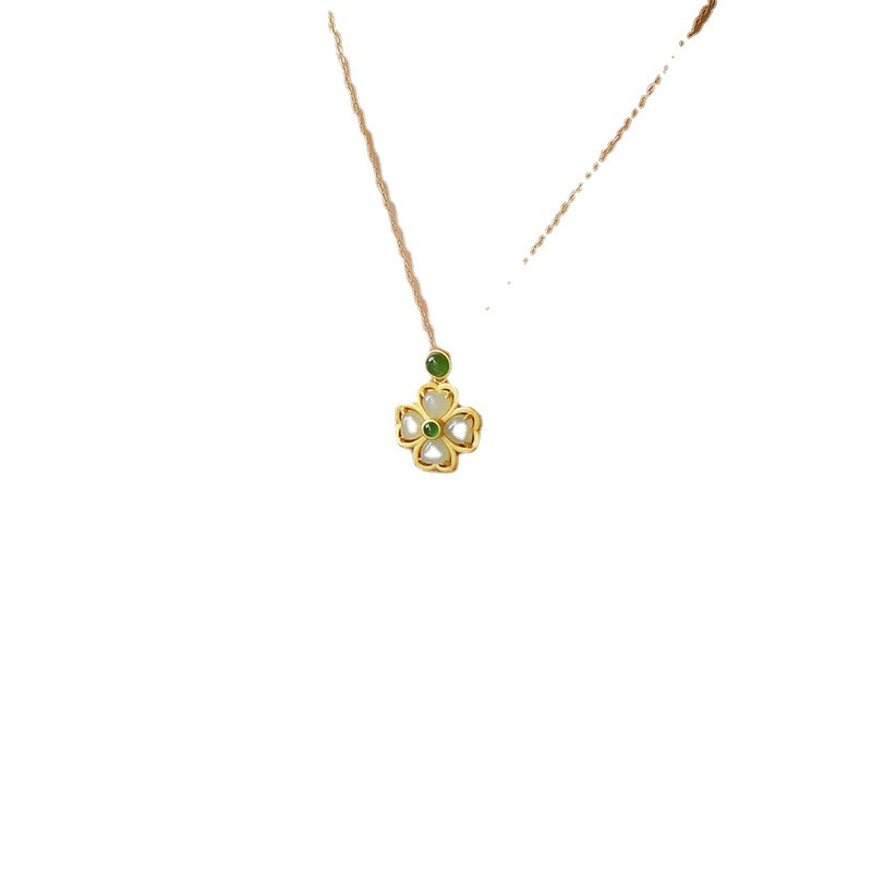 Gold Hetian Jade Clover Green Chalcedony Pendant Necklace
